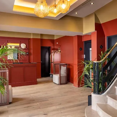 Hotel Le Rocroy Paris