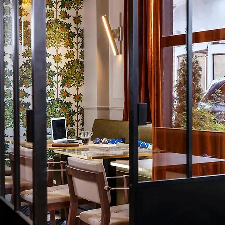 Le Rocroy Hotel Parigi