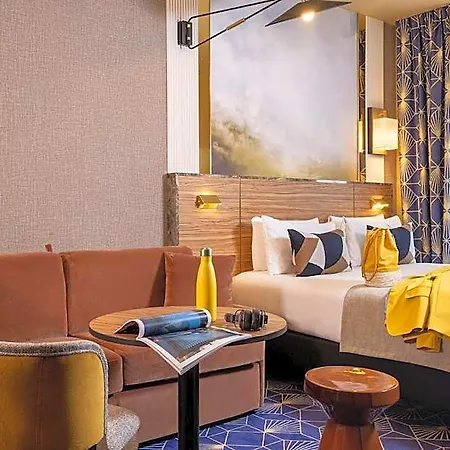 Le Rocroy 4* Paris