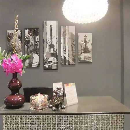 Le Rocroy Hotel 4*
