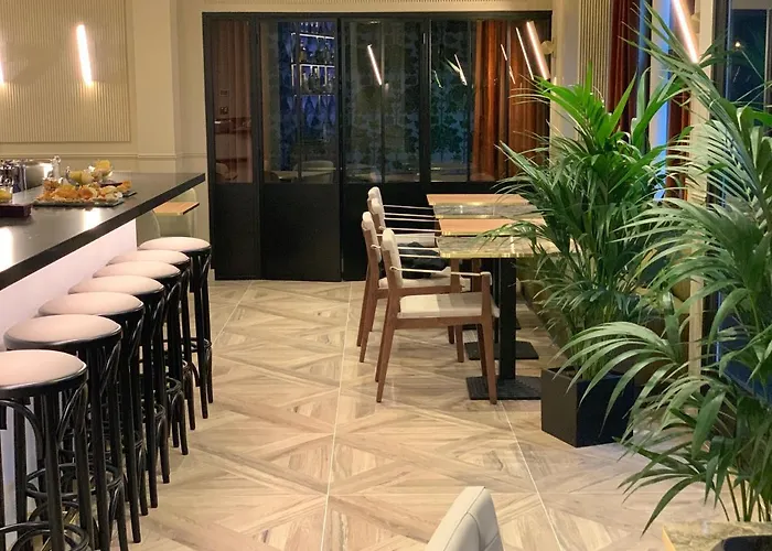 Le Rocroy Hotel Parigi