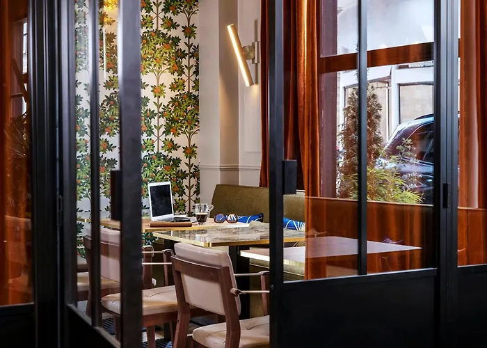 Le Rocroy Hotel Parigi