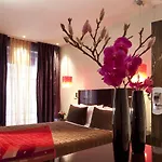 Hotel Le Rocroy 4*